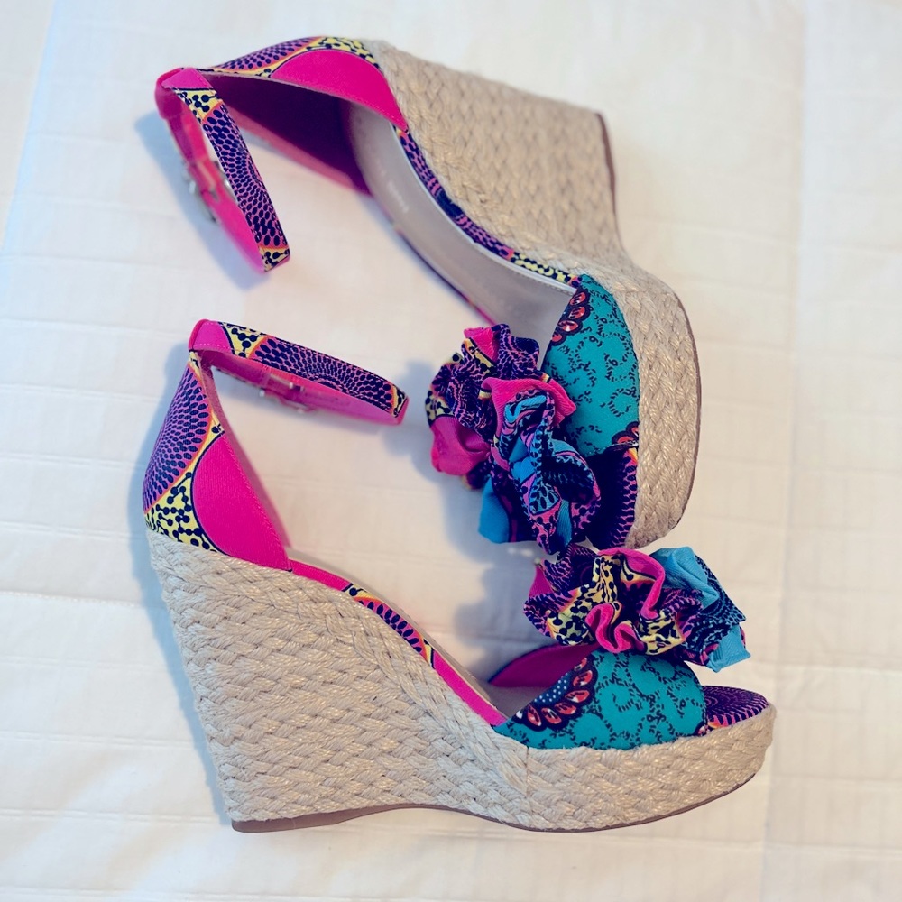 Giani Bini Wedge sandals